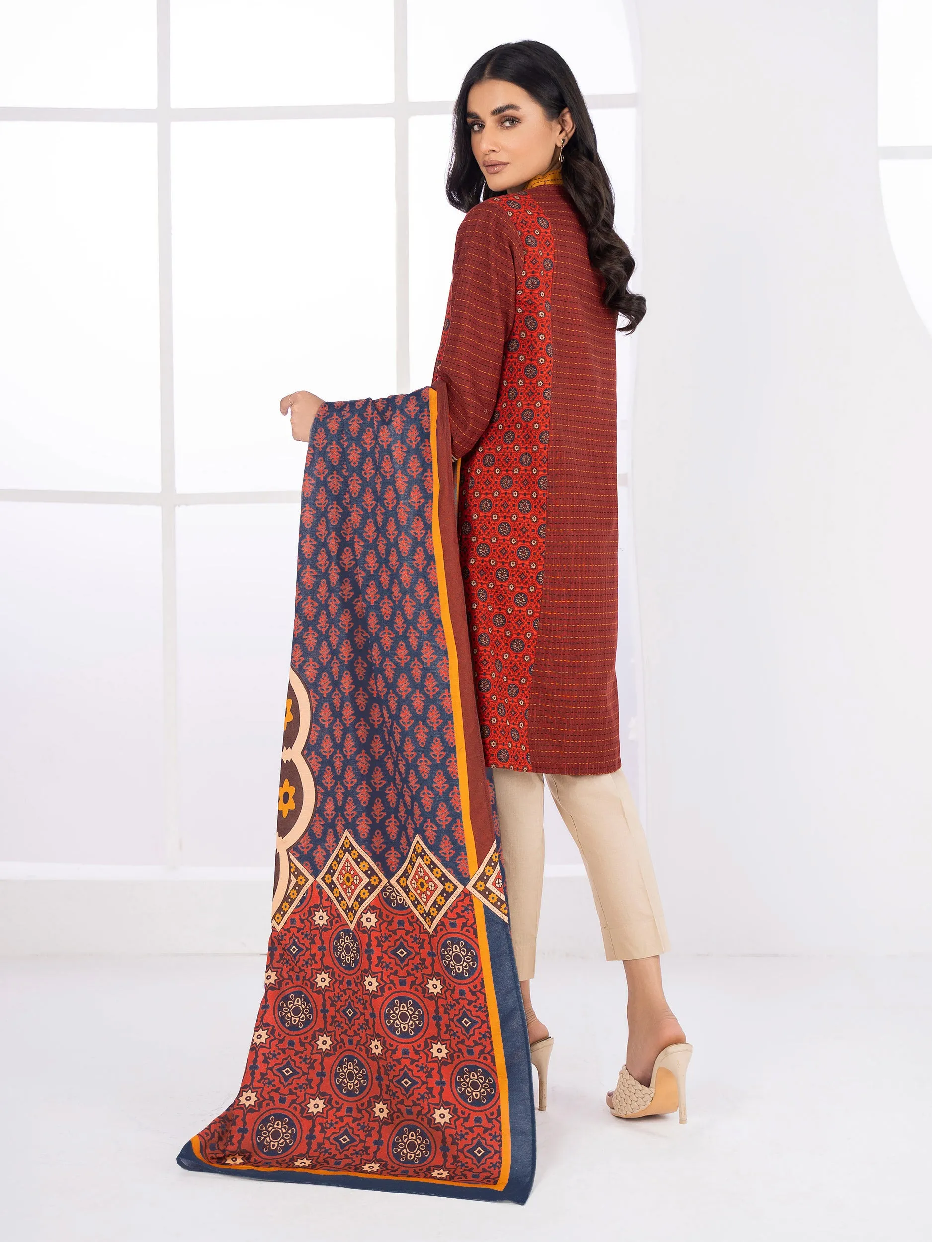 2 Piece Khaddar Suit-Printed (Unstitched)