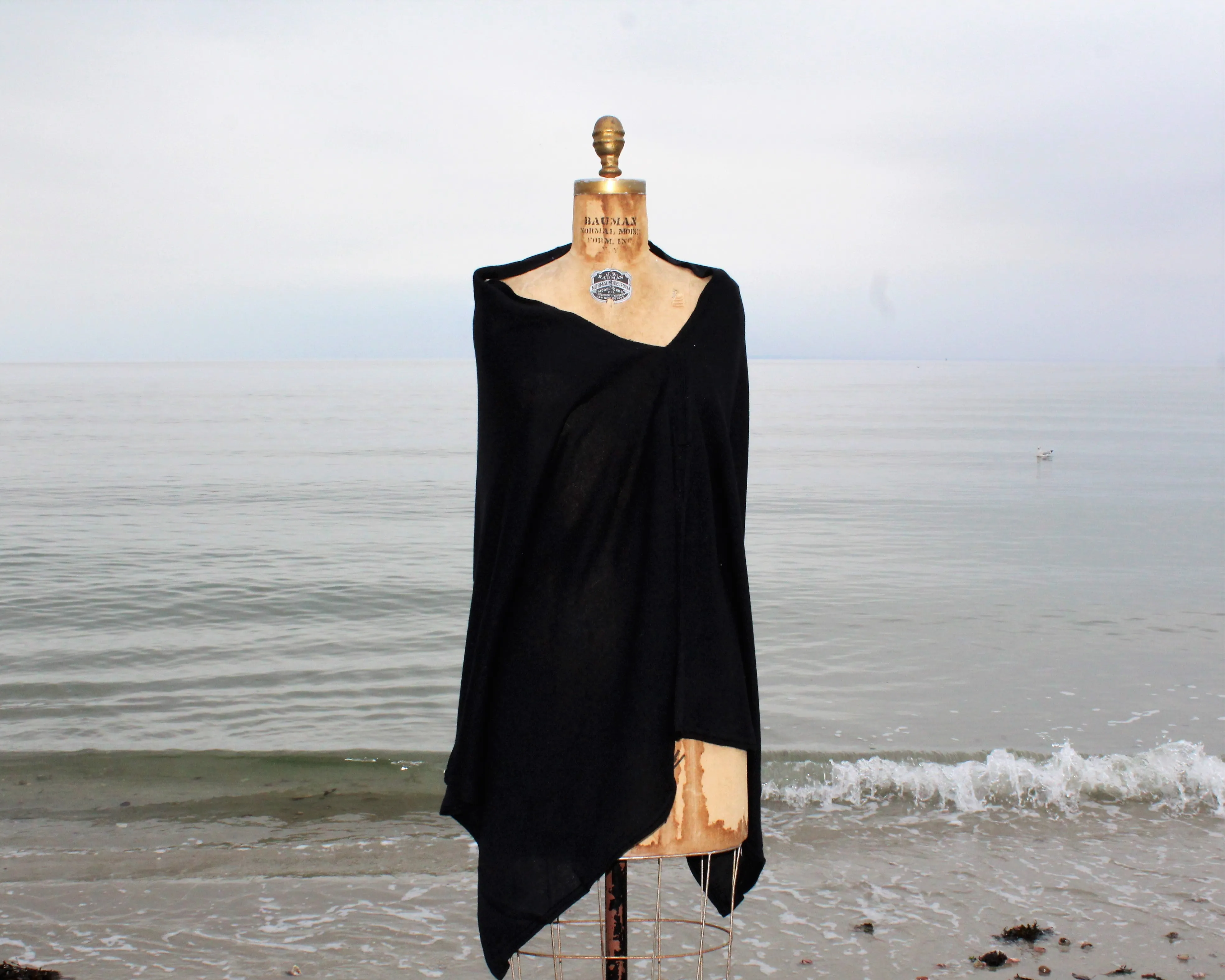 2668 - Topper Shawl