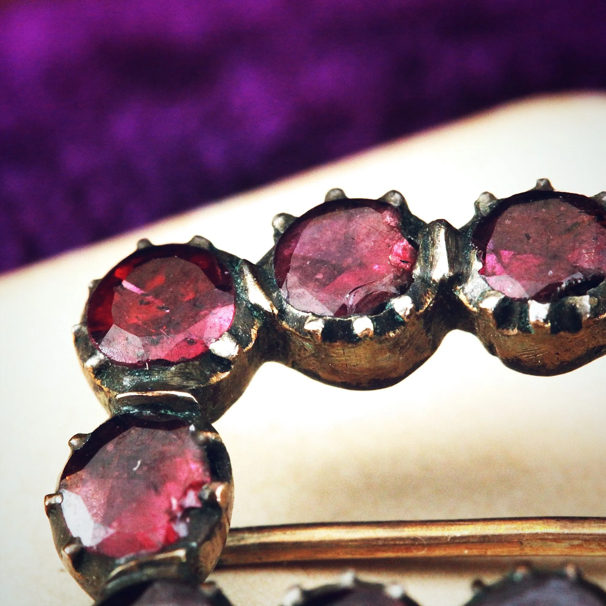 Antique Georgian Flat Cut Garnet Fichu Lace Pin