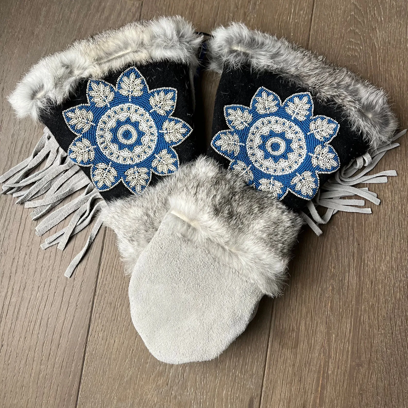 Astis Emmett Mittens - Women's