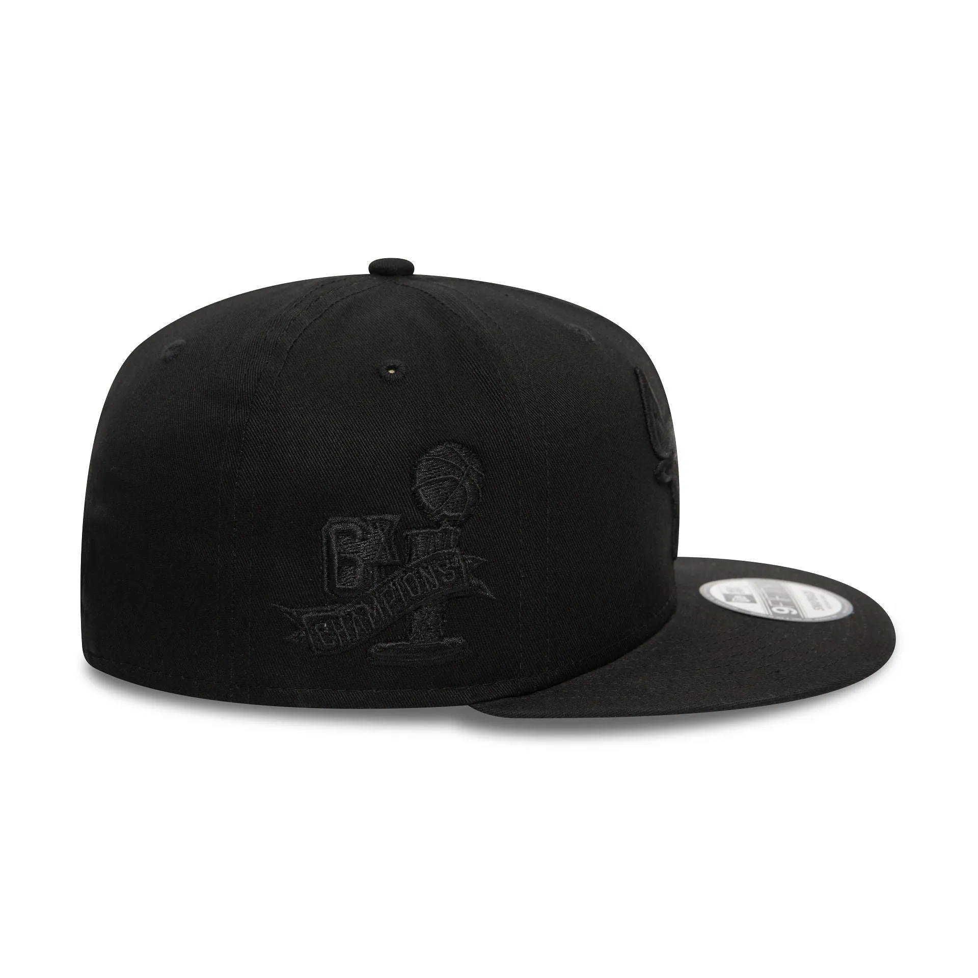Chicago Bulls Monochrome Black 9FIFTY Snapback Cap