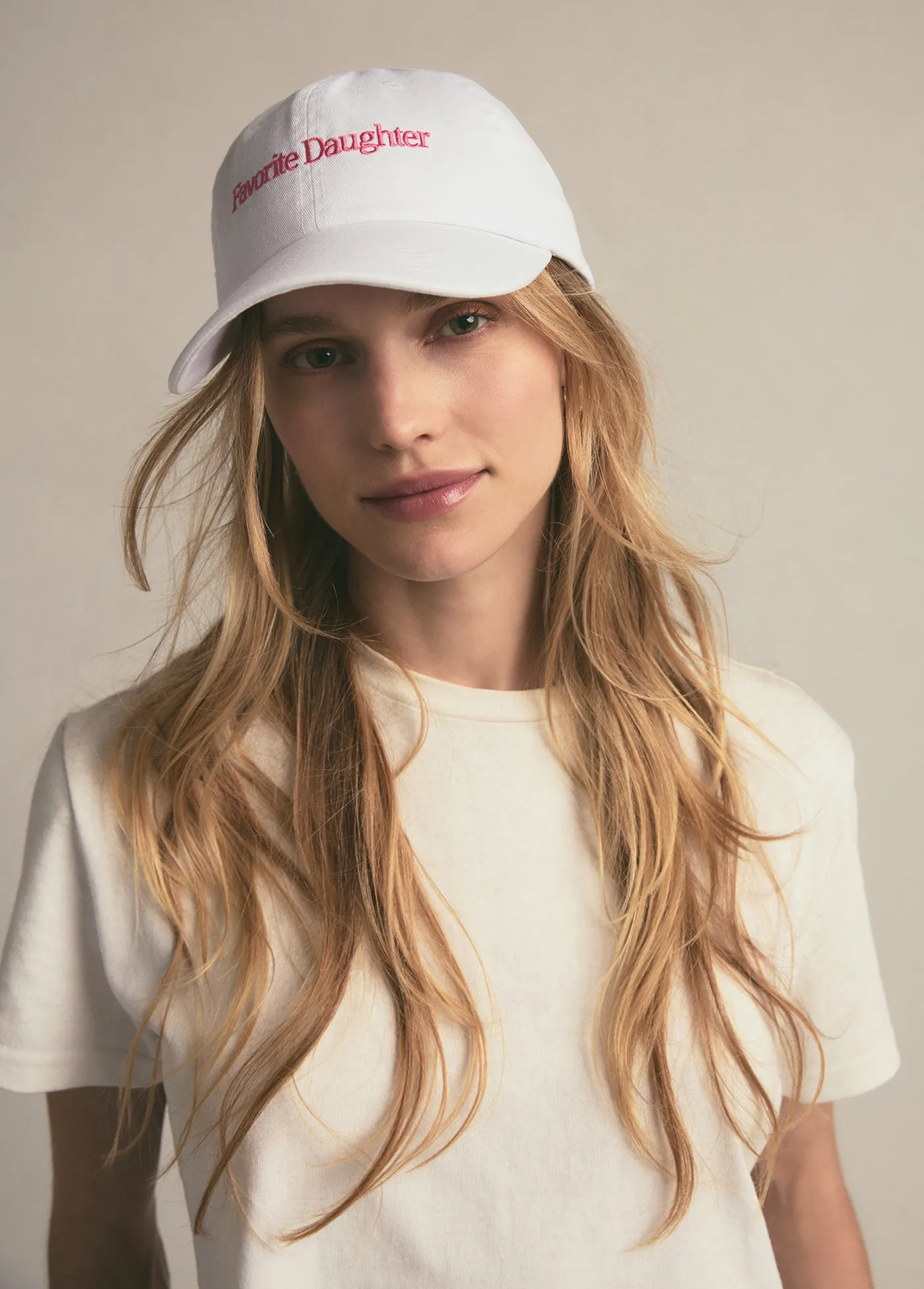 CLASSIC LOGO BASEBALL HEART HAT