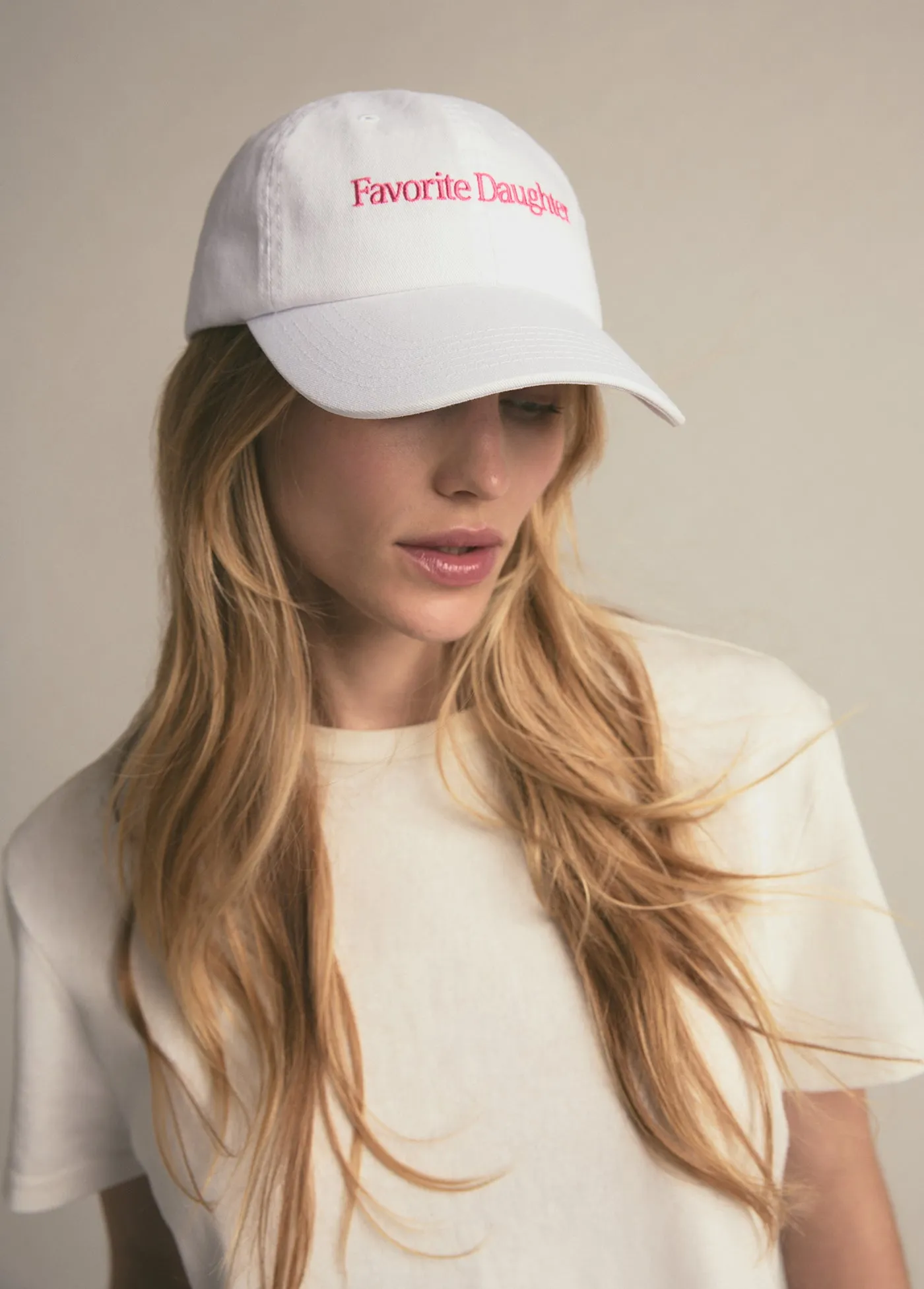 CLASSIC LOGO BASEBALL HEART HAT