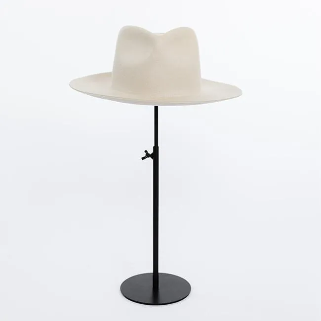 Gigi Pip Hat Stand