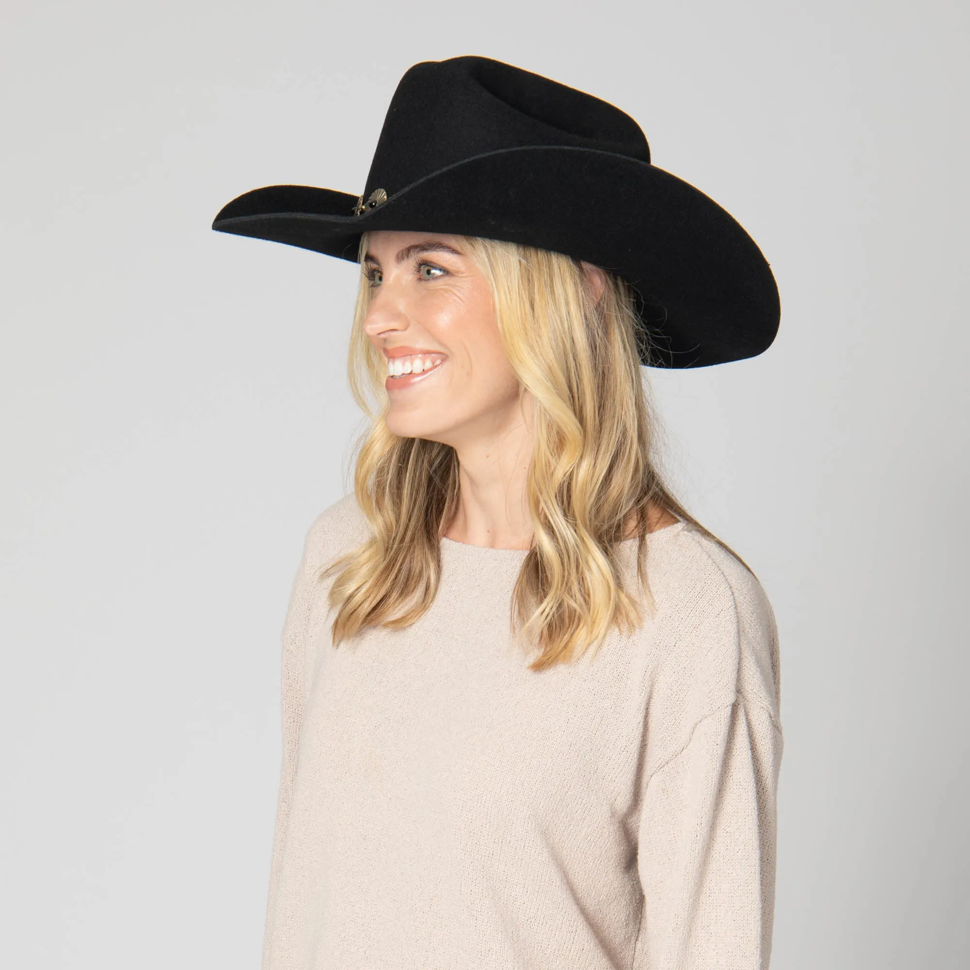 Midnight - Cattleman's Crease Cowboy
