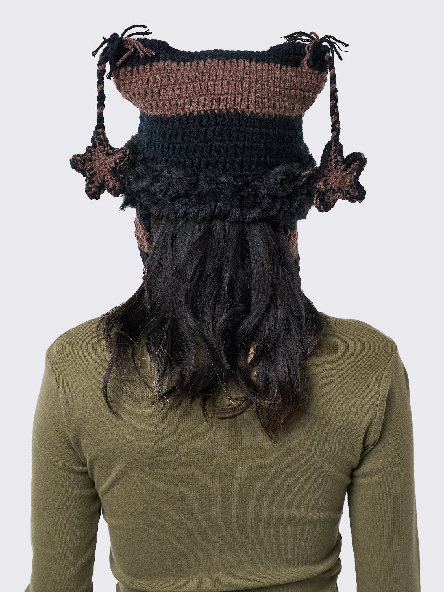Skylar Star Brown Knitted Tie Hat