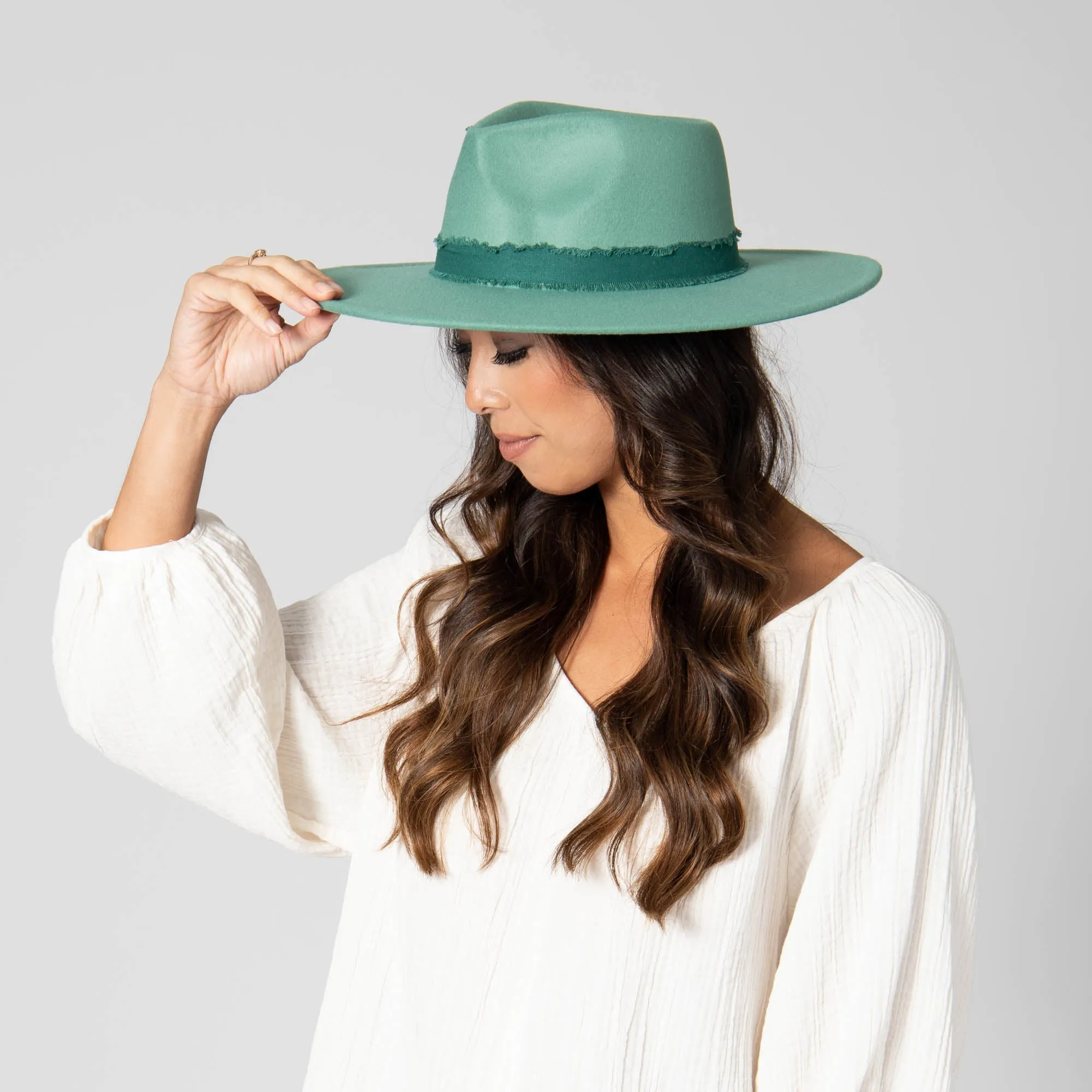 Women's Faux Felt Fedora